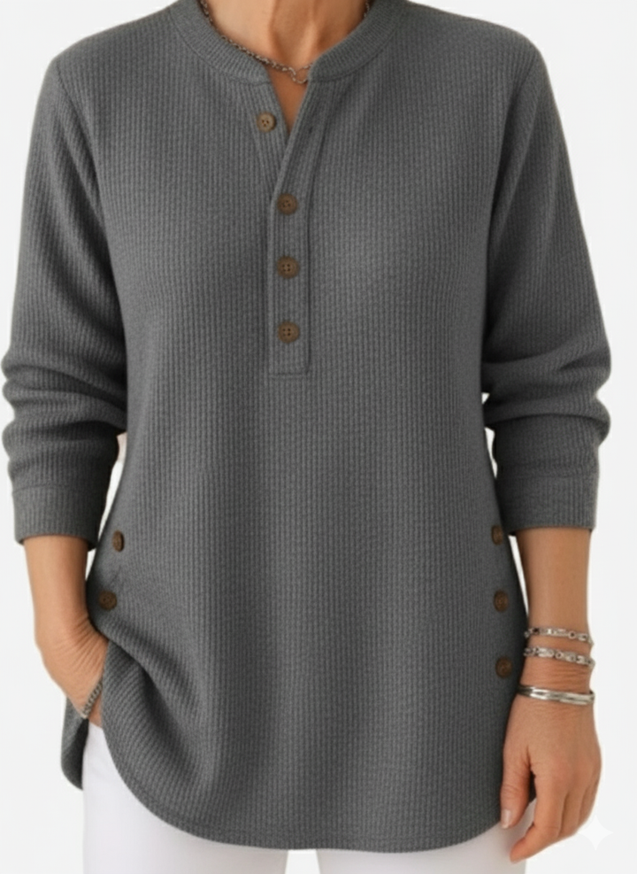 Kylie – Long Sleeve Solid Knit Sweater