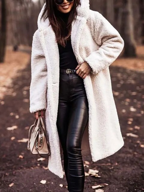 Vanessa - Elegant Chic Coat