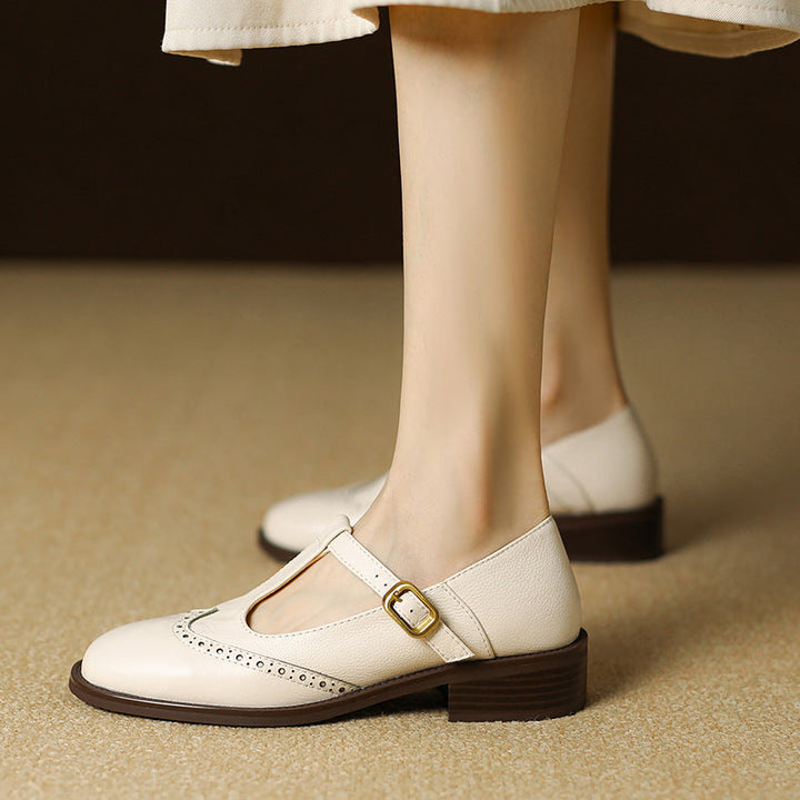 Amelie – Classic Women&