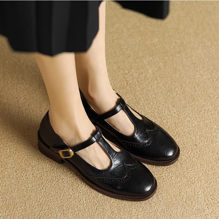 Amelie – Classic Women&
