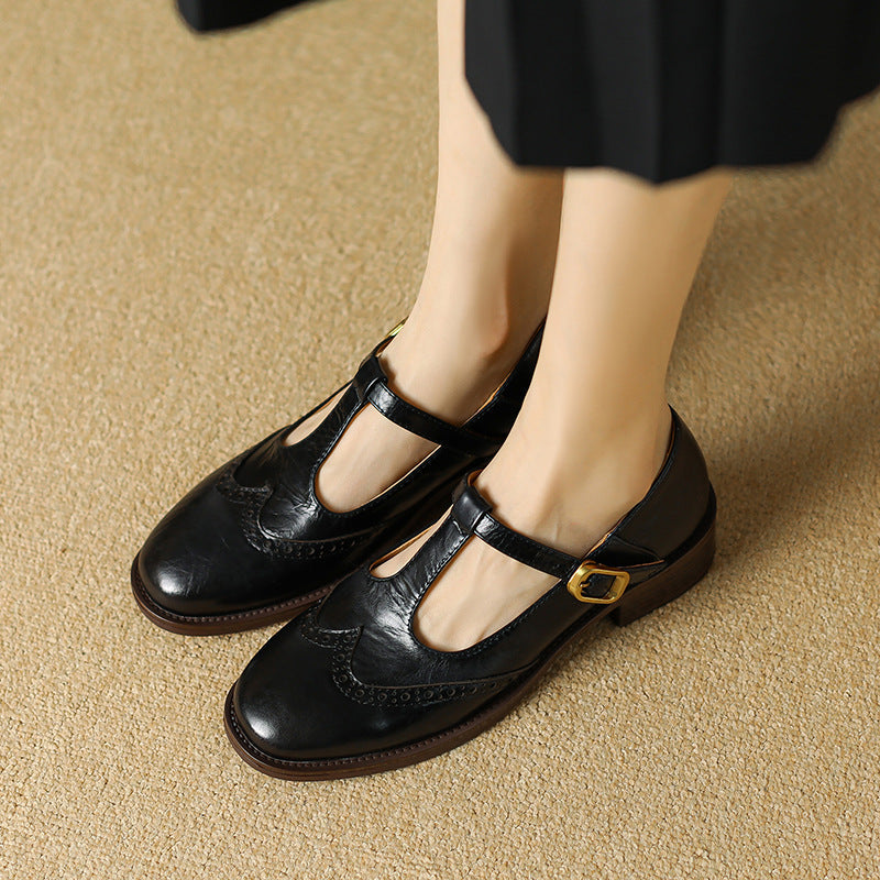 Amelie – Classic Women&