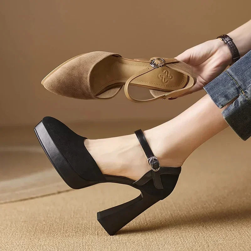 Dana Elegant Pumps