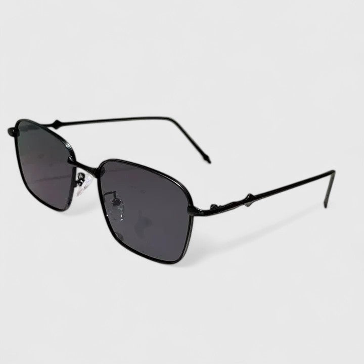 Vanessa - Stylish Sunglasses
