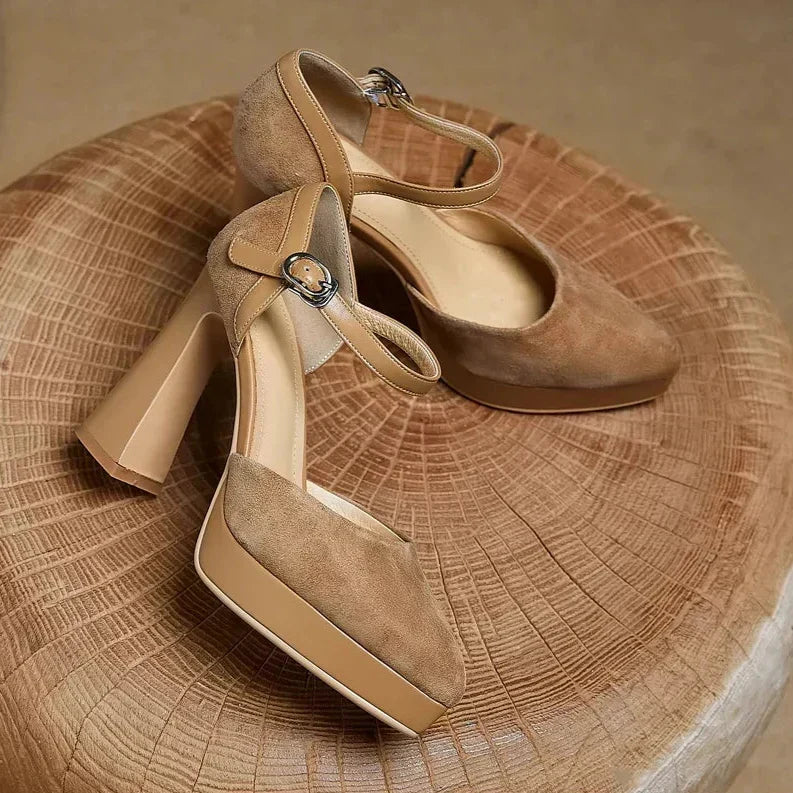 Dana Elegant Pumps