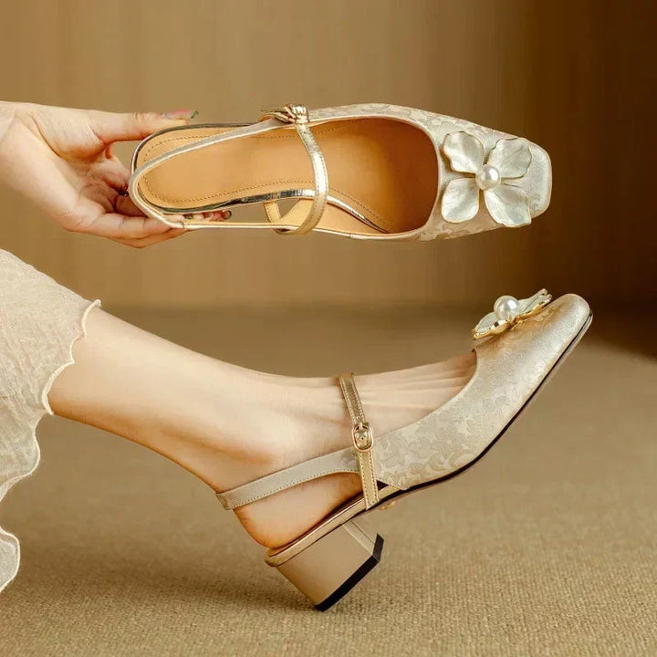 Mathilde – Elegant Women&