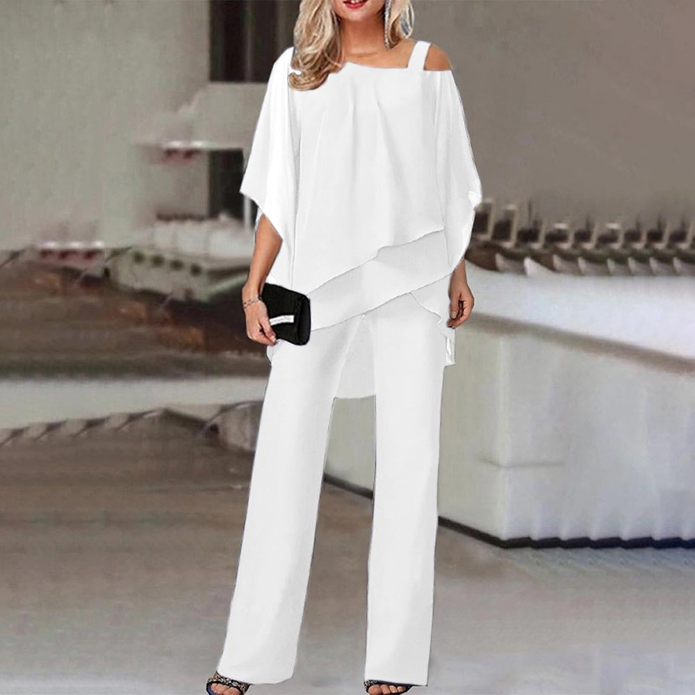 Nora - Timeless Elegance with Exposed Shoulders