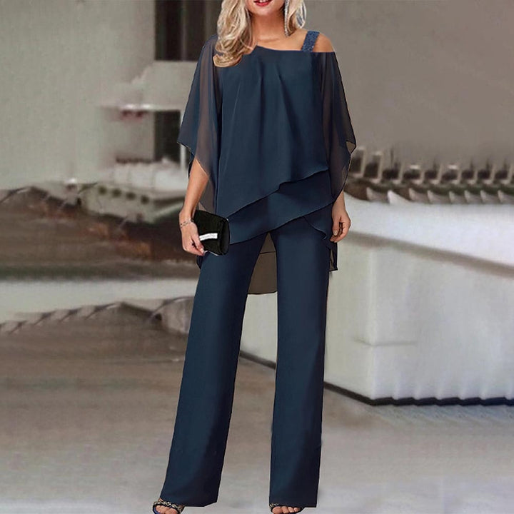 Nora - Timeless Elegance with Exposed Shoulders