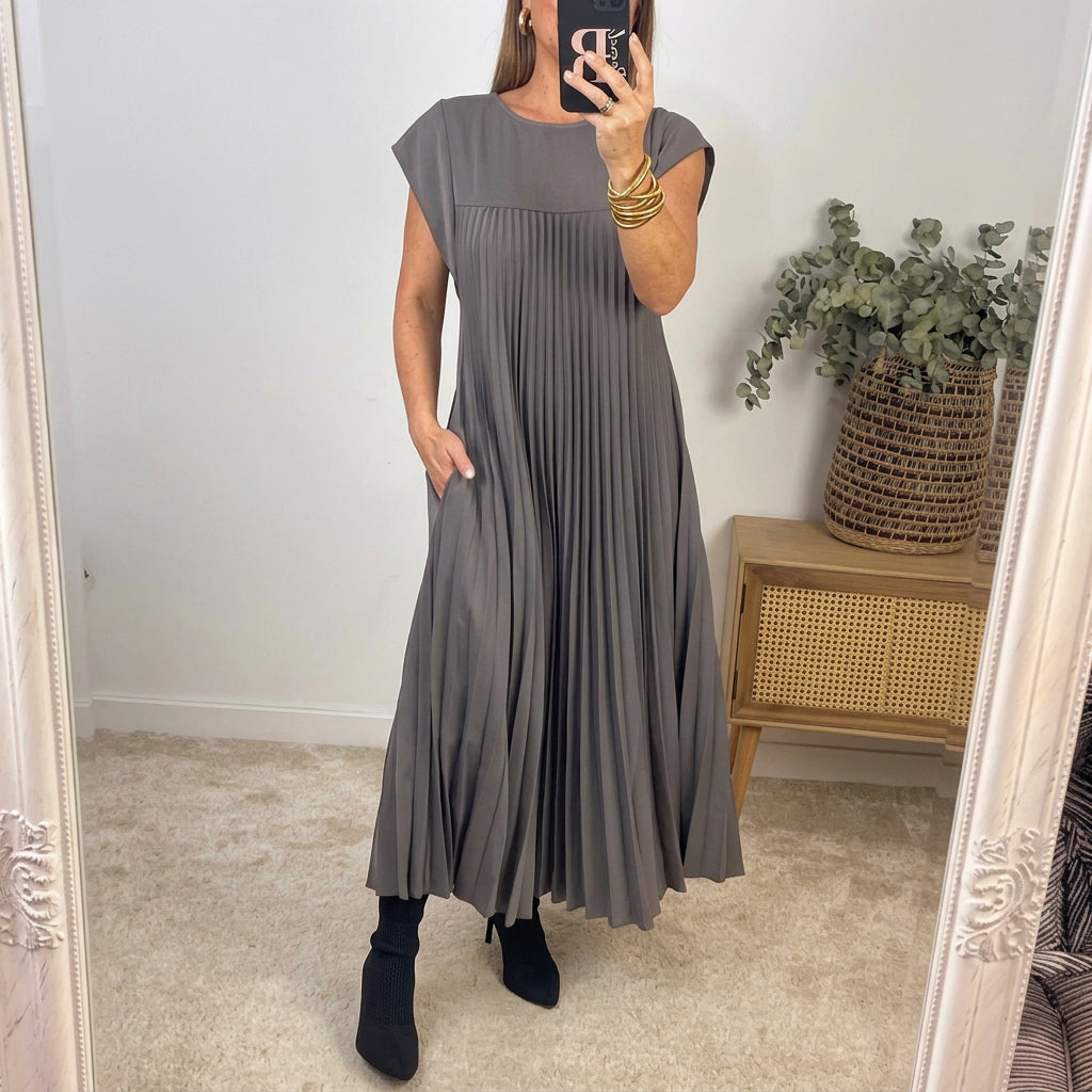 Daisy - Timeless Comfort Dress